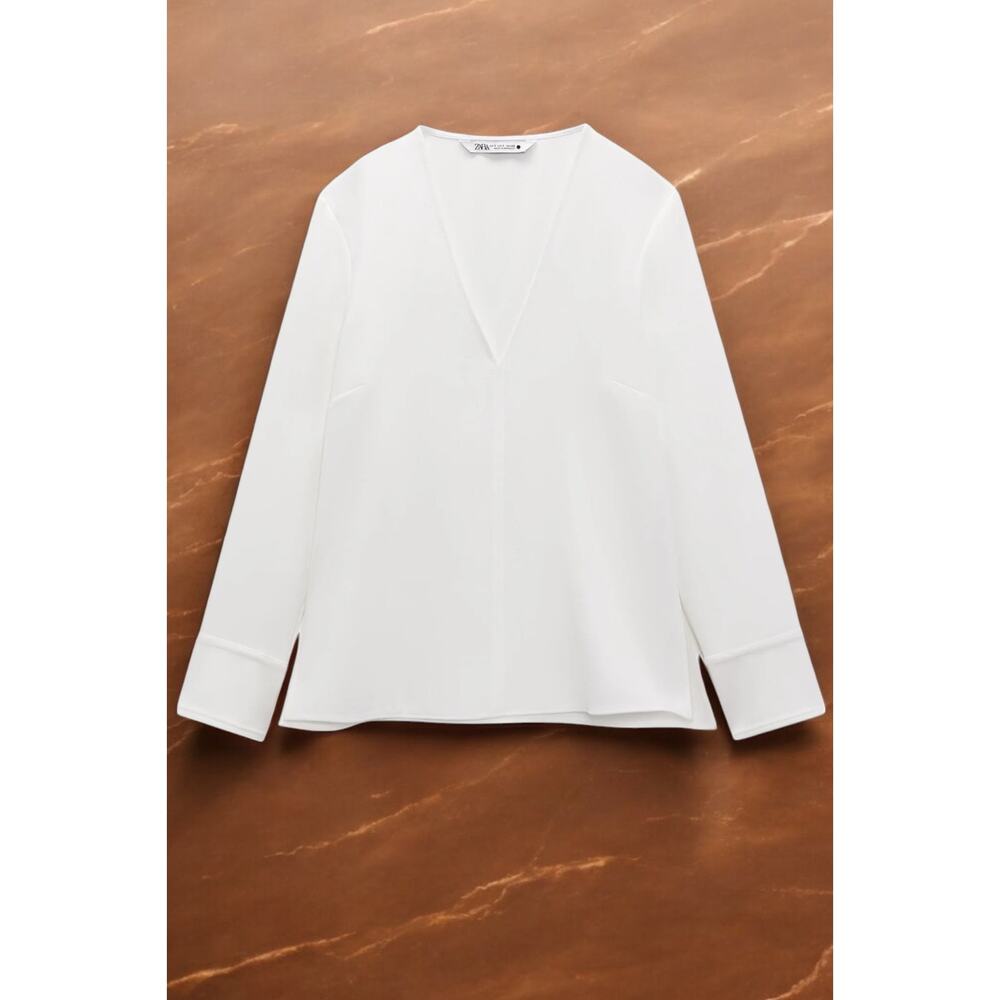 NWT - ZARA Chemise Deep V-neck long Sleeve Blouse Size: M